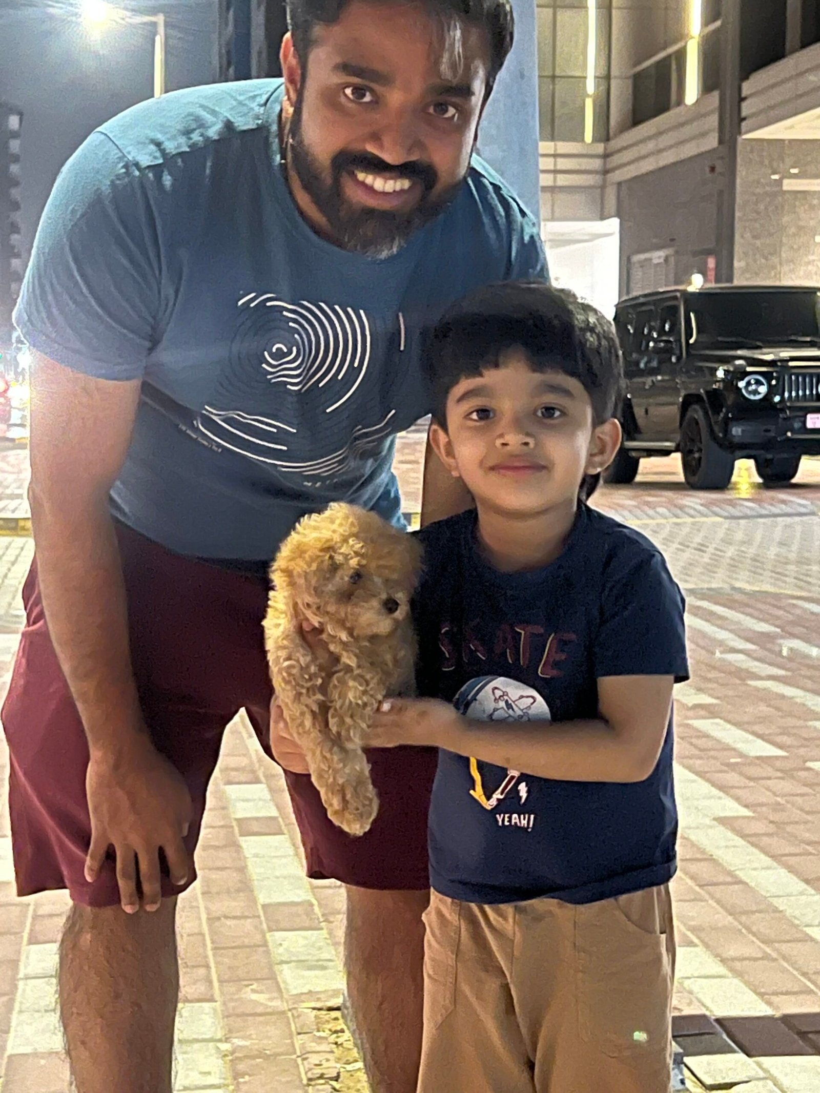 Family with new puppy from Puppies Hub